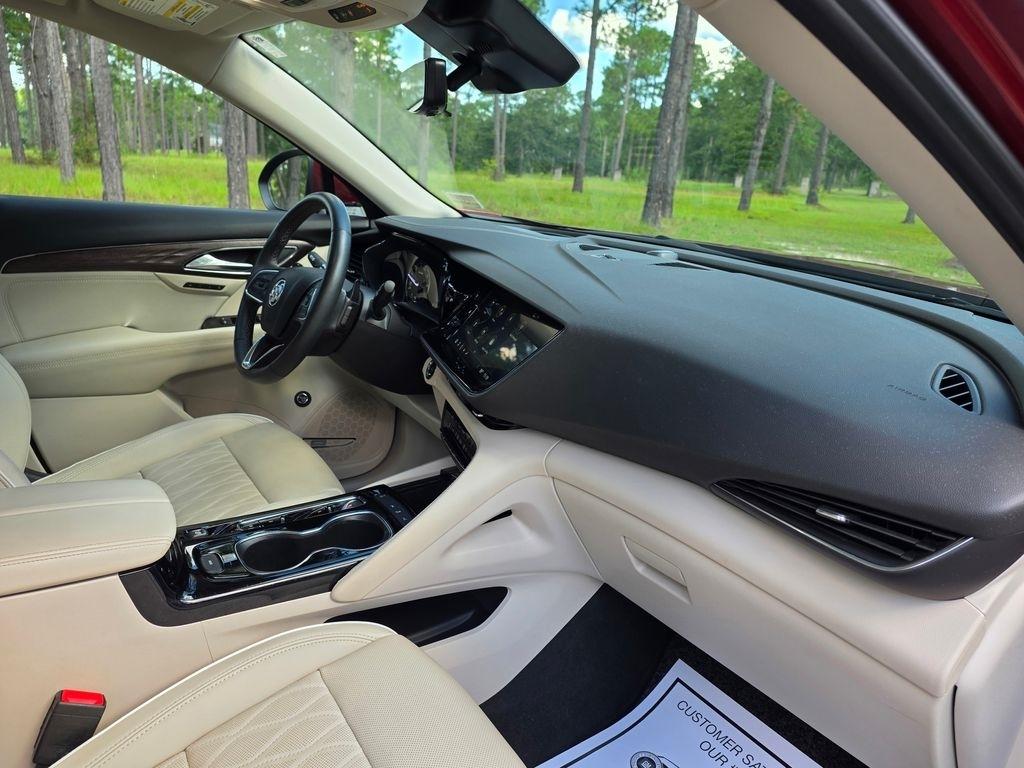 Buick Envision FWD 4dr Avenir 2023