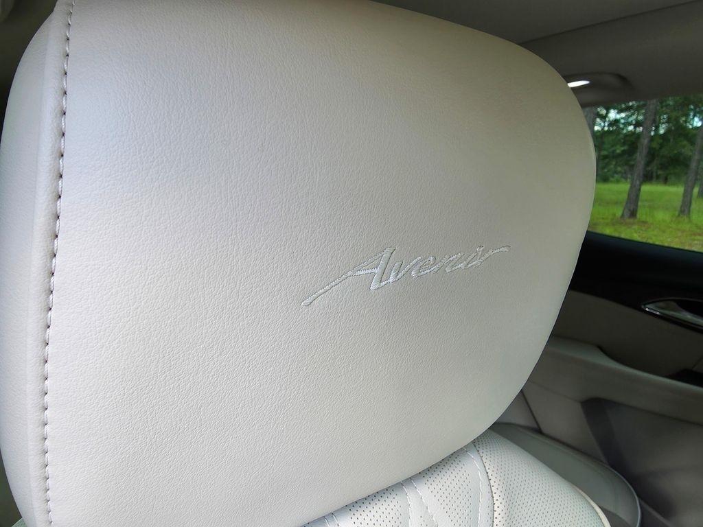 Buick Envision FWD 4dr Avenir 2023