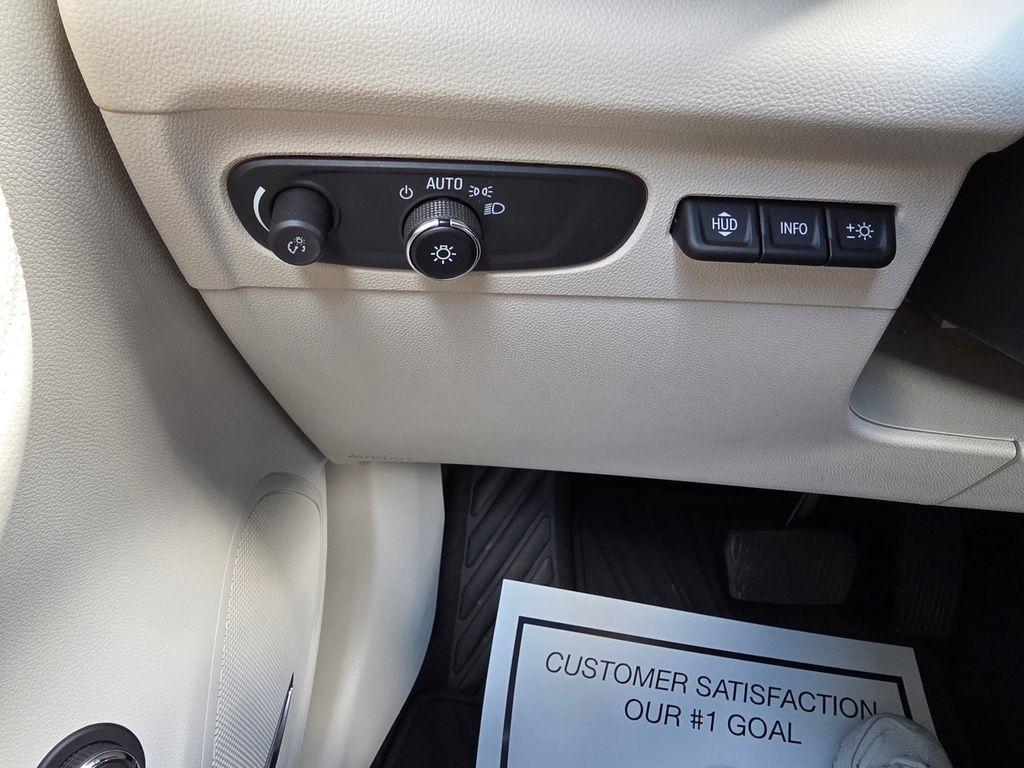 Buick Envision FWD 4dr Avenir 2023