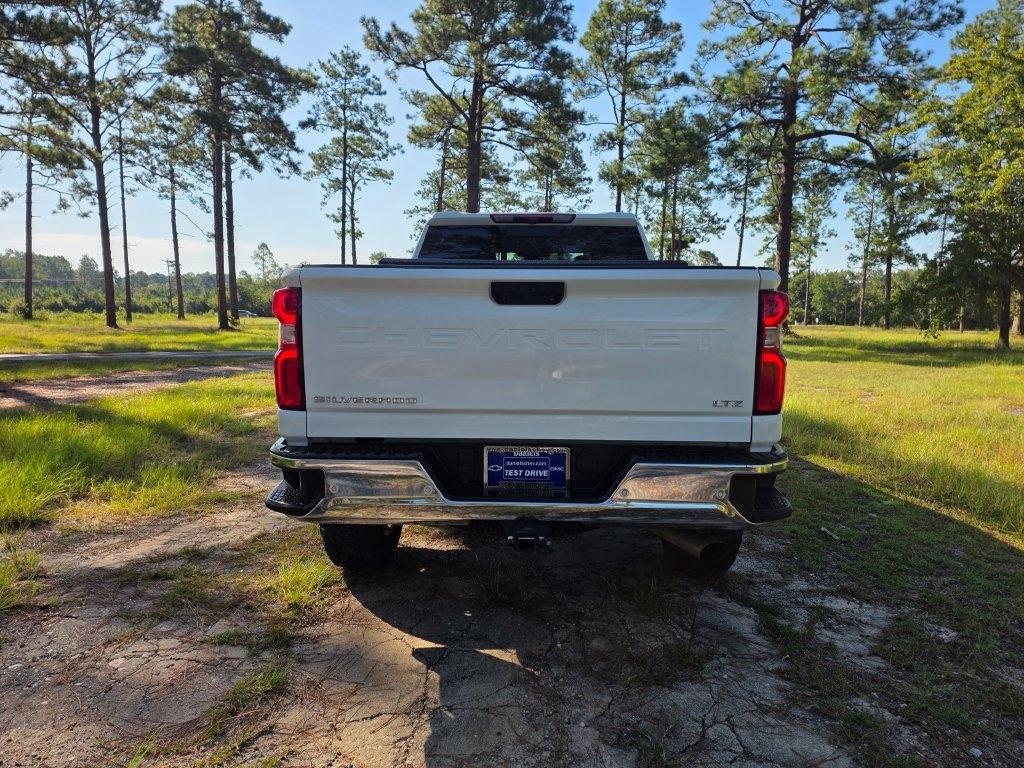 Chevrolet Silverado 2500HD 4WD Crew Cab 159" LTZ 2024