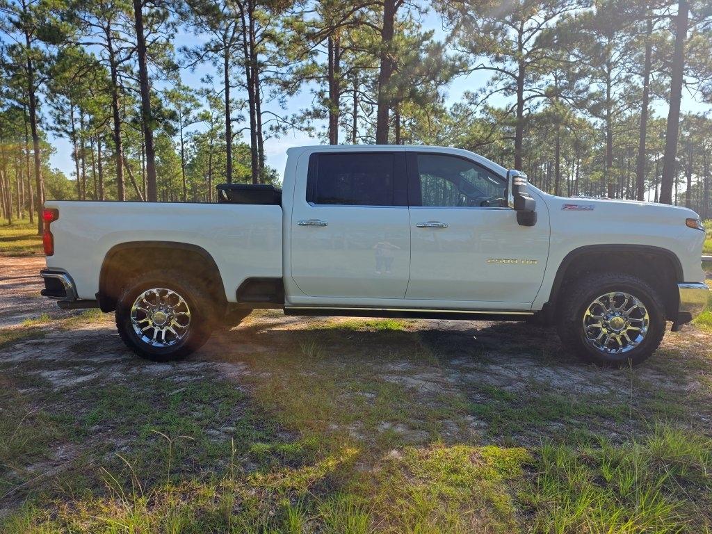 Chevrolet Silverado 2500HD 4WD Crew Cab 159" LTZ 2024