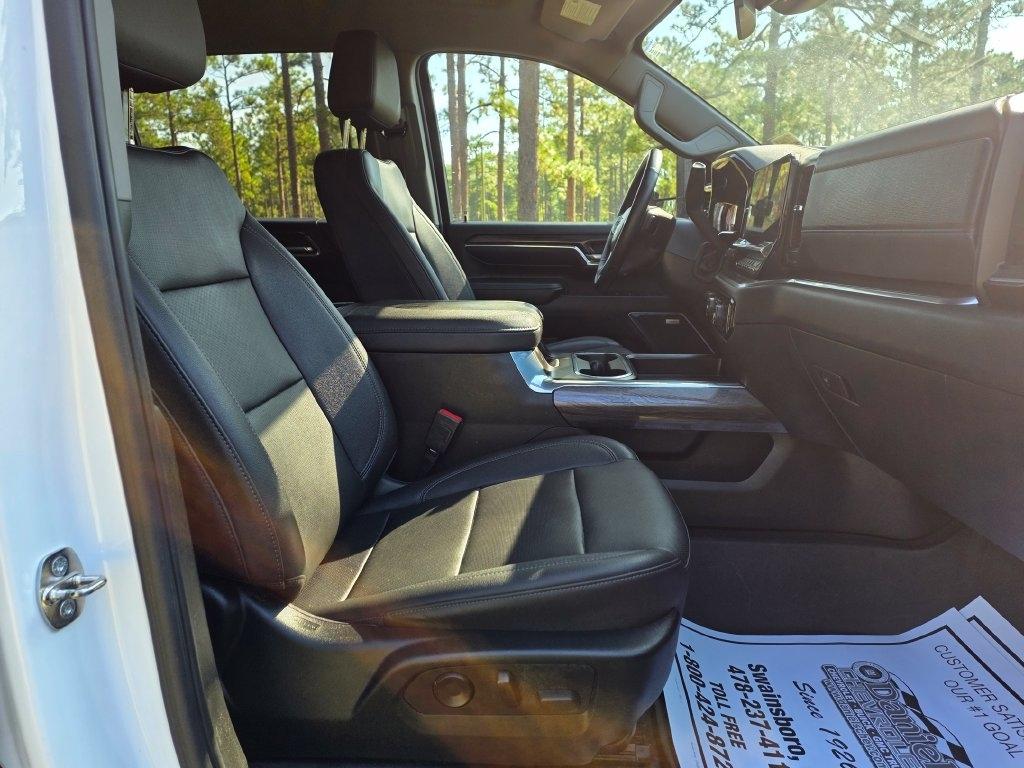 Chevrolet Silverado 2500HD 4WD Crew Cab 159" LTZ 2024