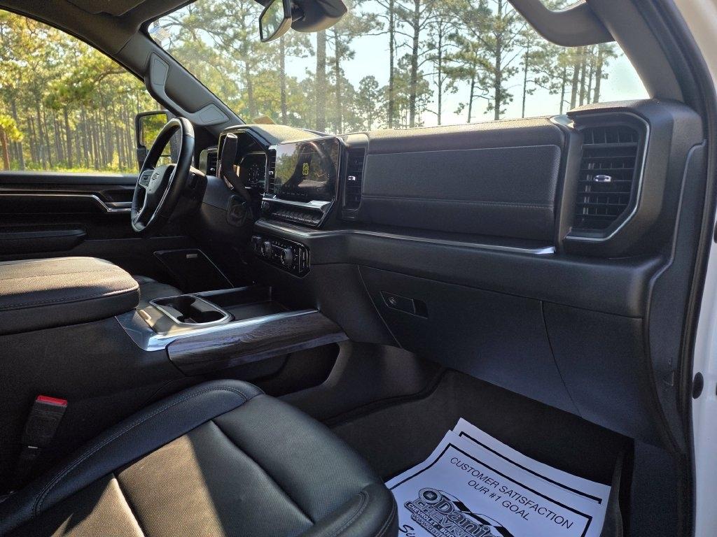 Chevrolet Silverado 2500HD 4WD Crew Cab 159" LTZ 2024