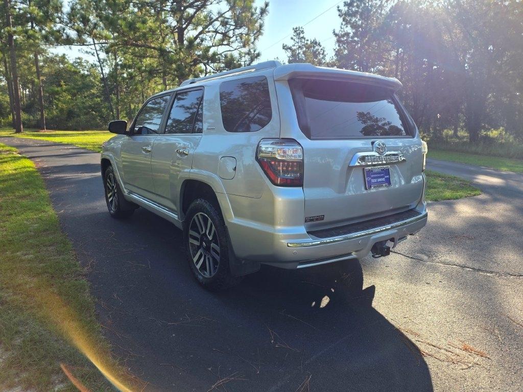 Toyota 4Runner Limited 4WD (Natl) 2021