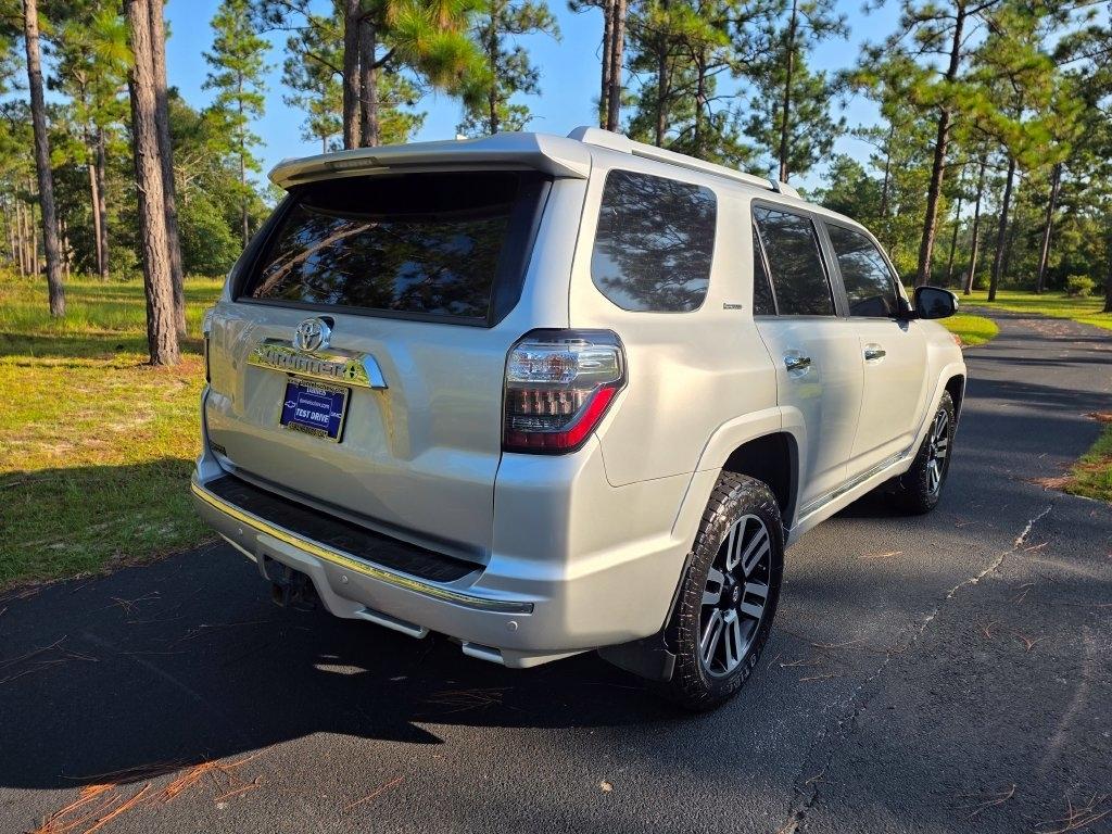 Toyota 4Runner Limited 4WD (Natl) 2021
