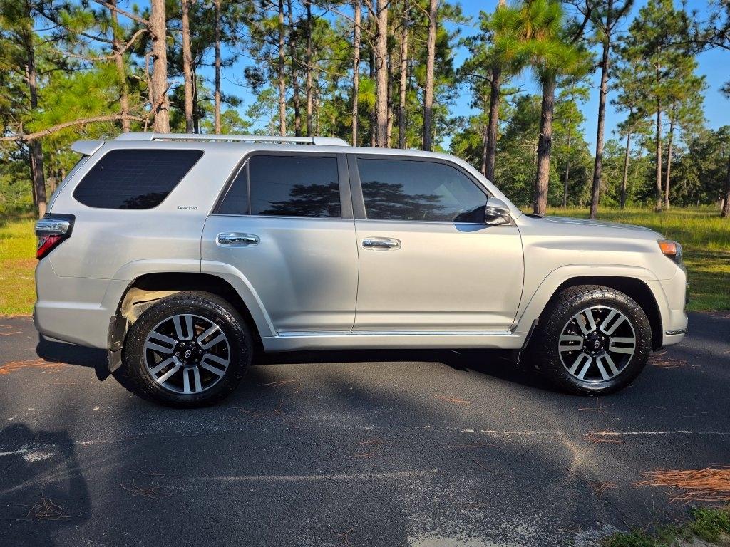 Toyota 4Runner Limited 4WD (Natl) 2021