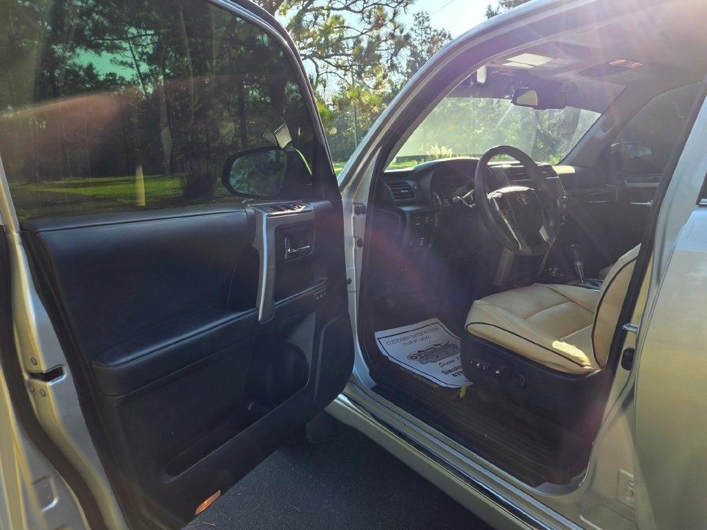 Toyota 4Runner Limited 4WD (Natl) 2021