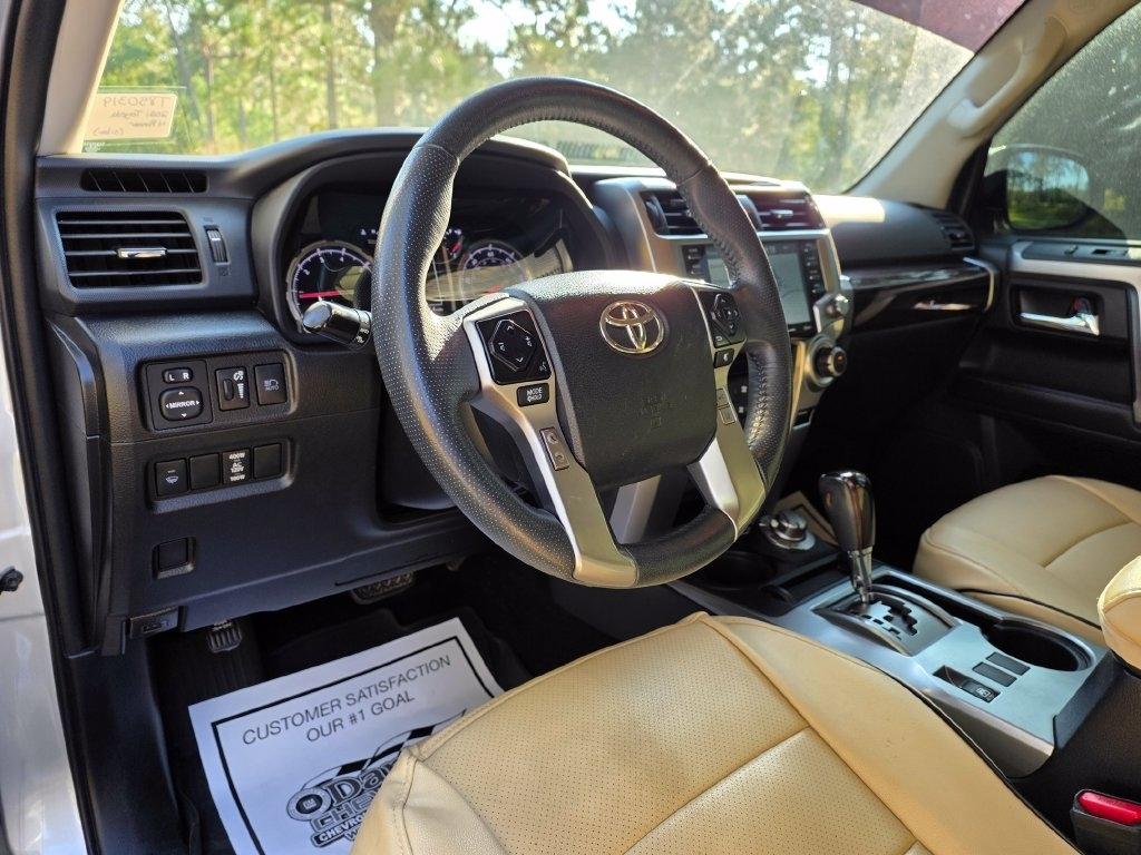 Toyota 4Runner Limited 4WD (Natl) 2021