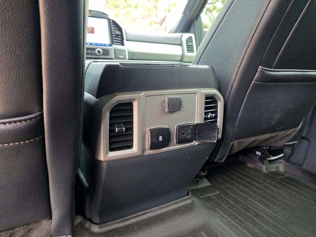 Ford Super Duty F-250 SRW King Ranch 4WD Crew Cab 8' Box 2022