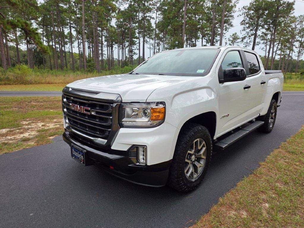 2022 GMC Canyon 4WD Crew Cab 128" AT4 w/Leather