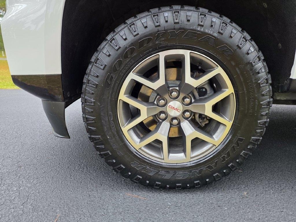 GMC Canyon 4WD Crew Cab 128" AT4 w/Leather 2022
