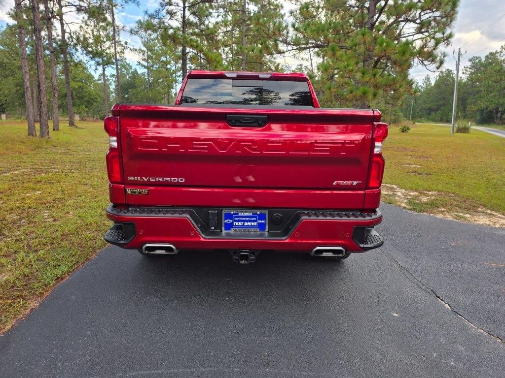 Chevrolet Silverado 1500 4WD Crew Cab 147" RST 2024