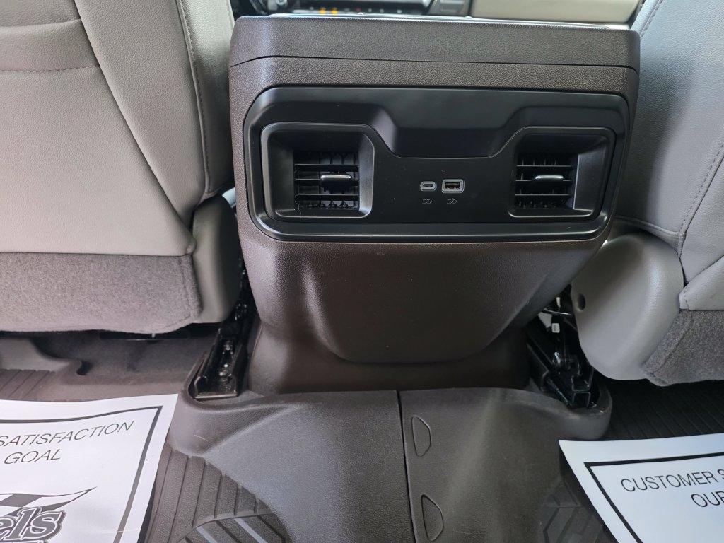 Chevrolet Silverado 1500 4WD Crew Cab 147" RST 2024