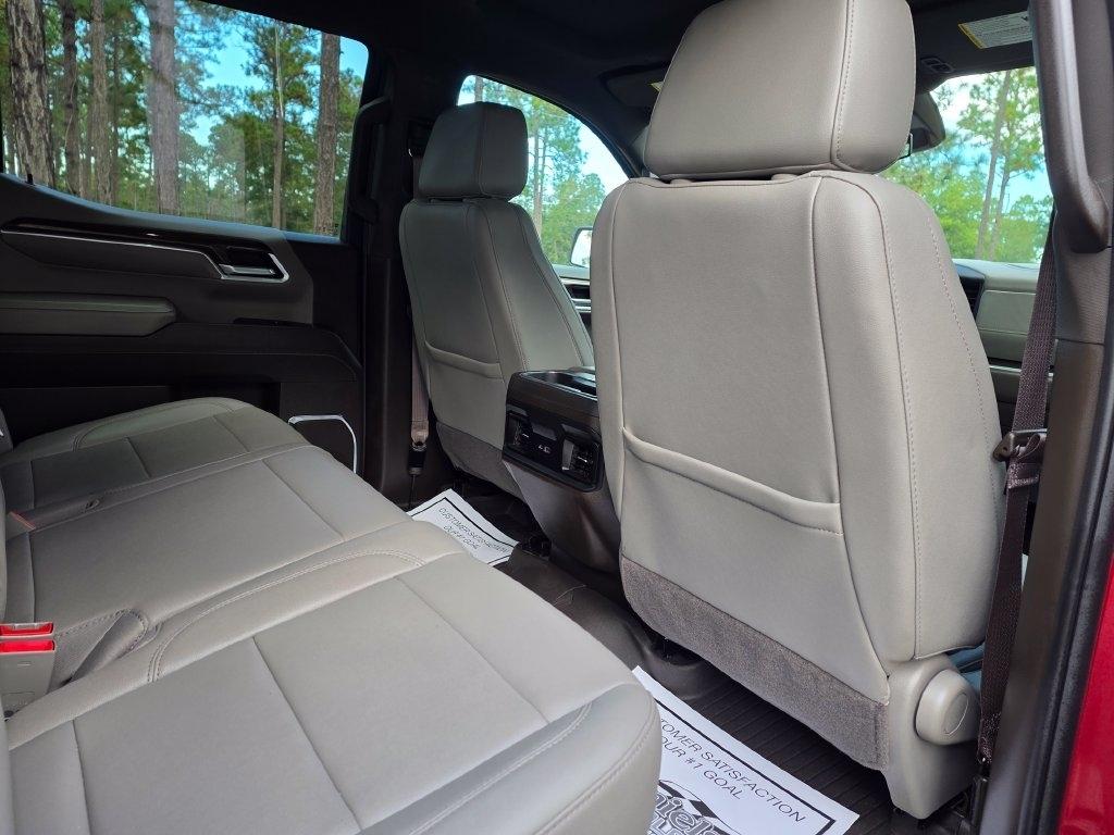 Chevrolet Silverado 1500 4WD Crew Cab 147" RST 2024