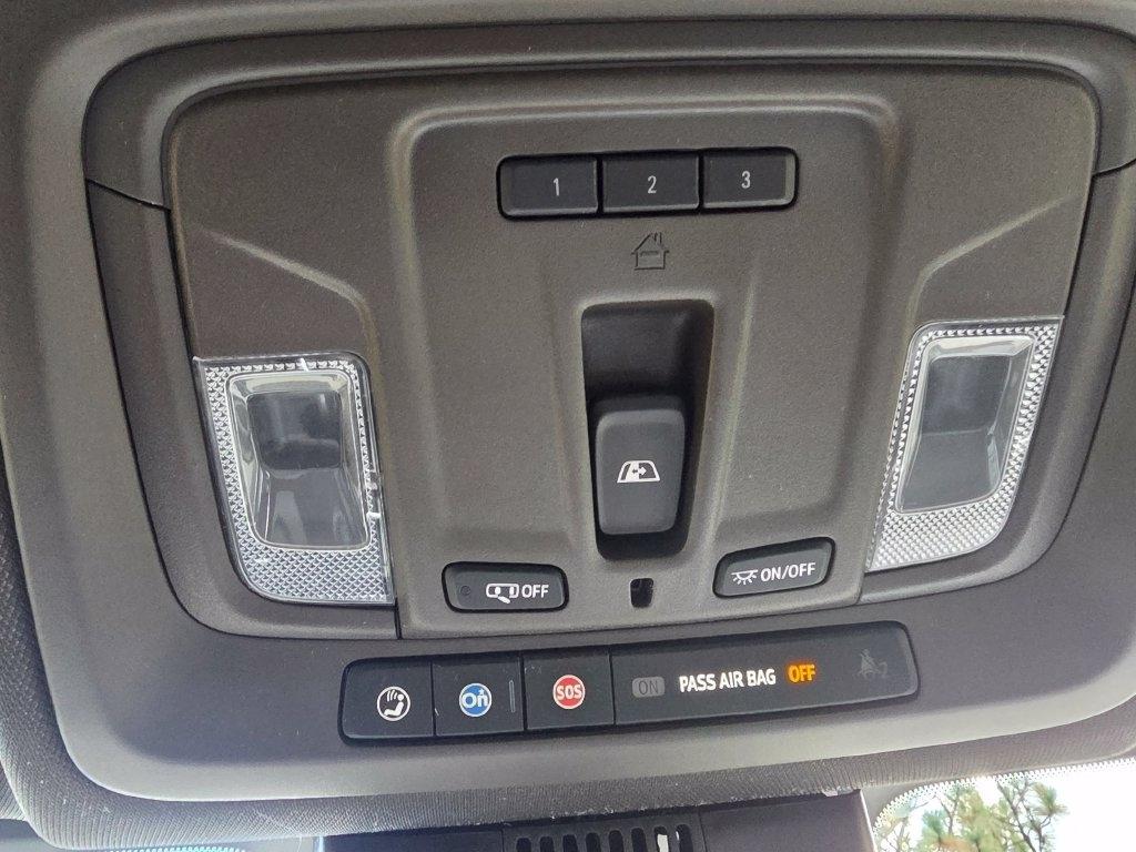 Chevrolet Silverado 1500 4WD Crew Cab 147" RST 2024