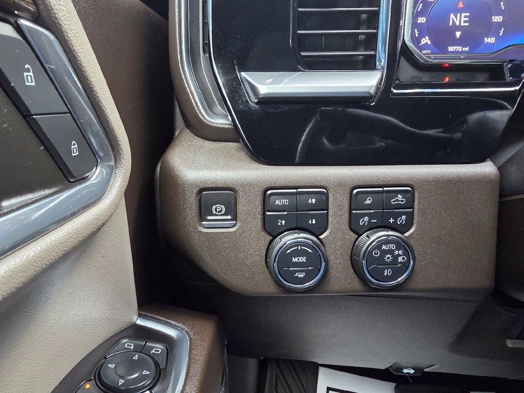 Chevrolet Silverado 1500 4WD Crew Cab 147" RST 2024