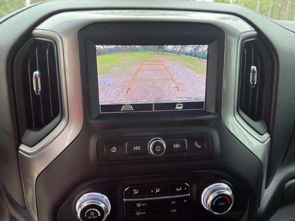 GMC Sierra 1500 4WD Crew Cab 147" Pro 2024