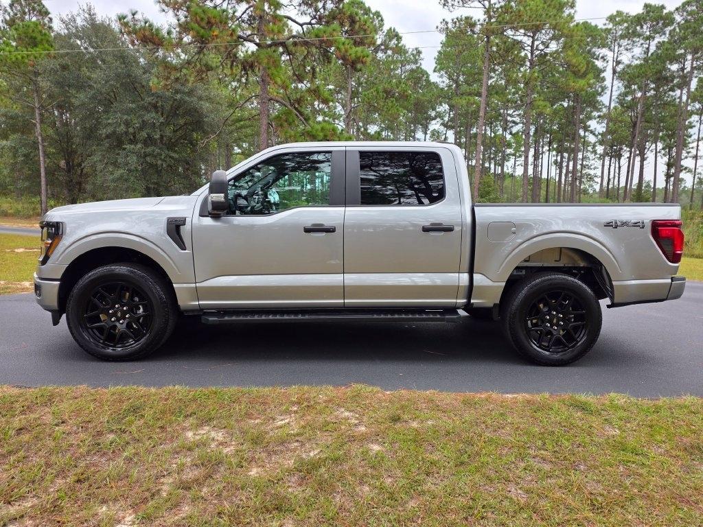 Ford F-150 STX 4WD SuperCrew 5.5' Box 2025
