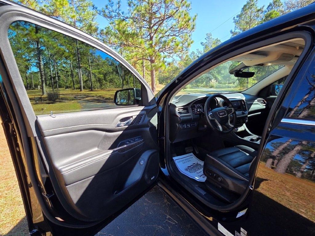 GMC Acadia AWD 4dr Denali 2023