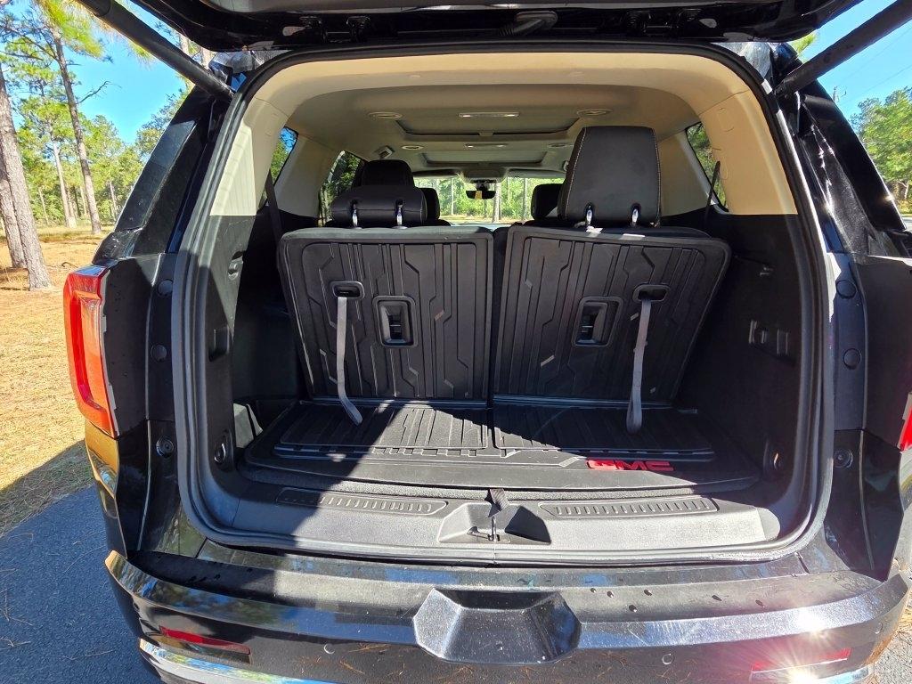 GMC Acadia AWD 4dr Denali 2023