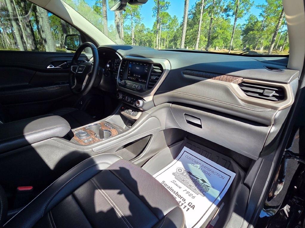 GMC Acadia AWD 4dr Denali 2023