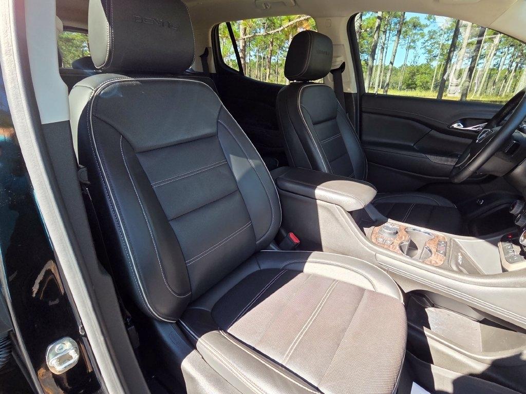 GMC Acadia AWD 4dr Denali 2023
