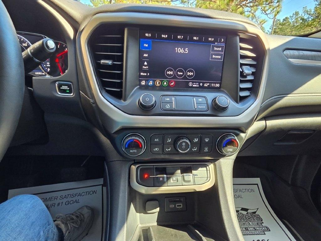 GMC Acadia AWD 4dr Denali 2023