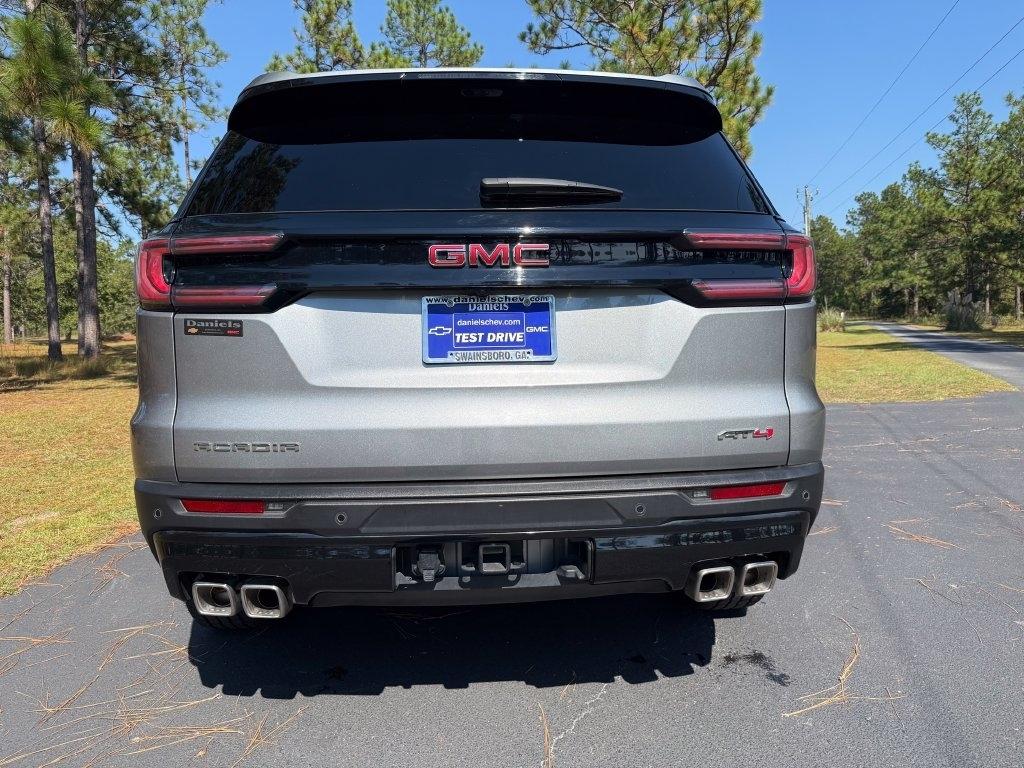 GMC Acadia AWD 4dr AT4 2026