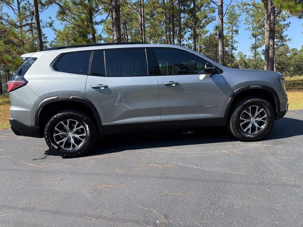GMC Acadia AWD 4dr AT4 2026