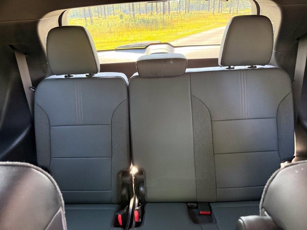 GMC Acadia AWD 4dr AT4 2026