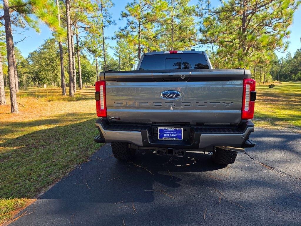 Ford Super Duty F-250 SRW King Ranch 4WD Crew Cab 8' Box 2024