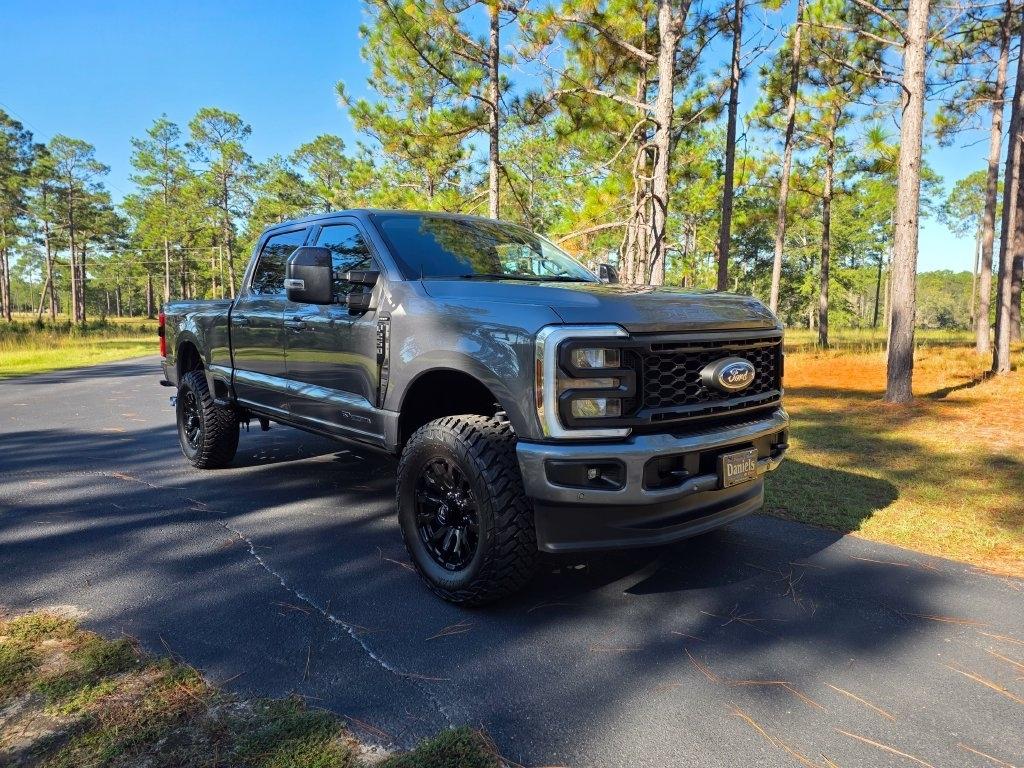 Ford Super Duty F-250 SRW King Ranch 4WD Crew Cab 8' Box 2024