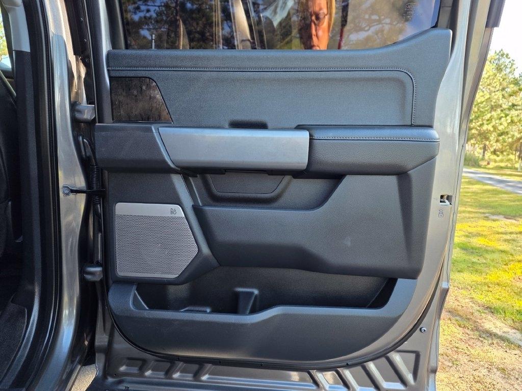 Ford Super Duty F-250 SRW King Ranch 4WD Crew Cab 8' Box 2024
