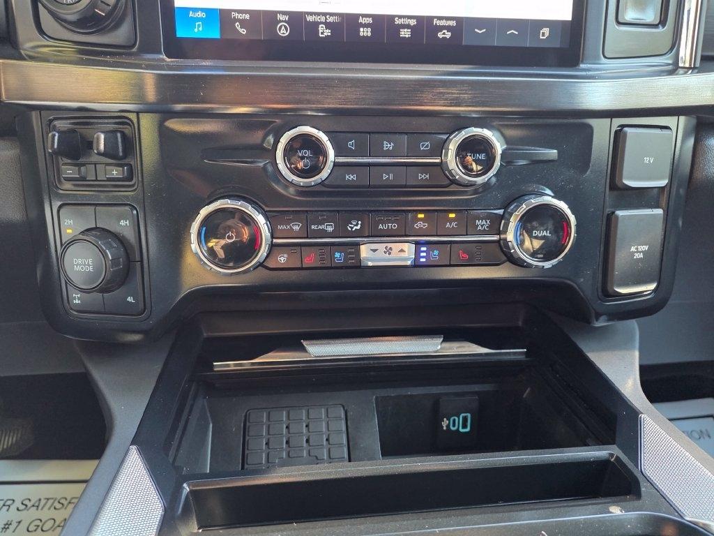 Ford Super Duty F-250 SRW King Ranch 4WD Crew Cab 8' Box 2024