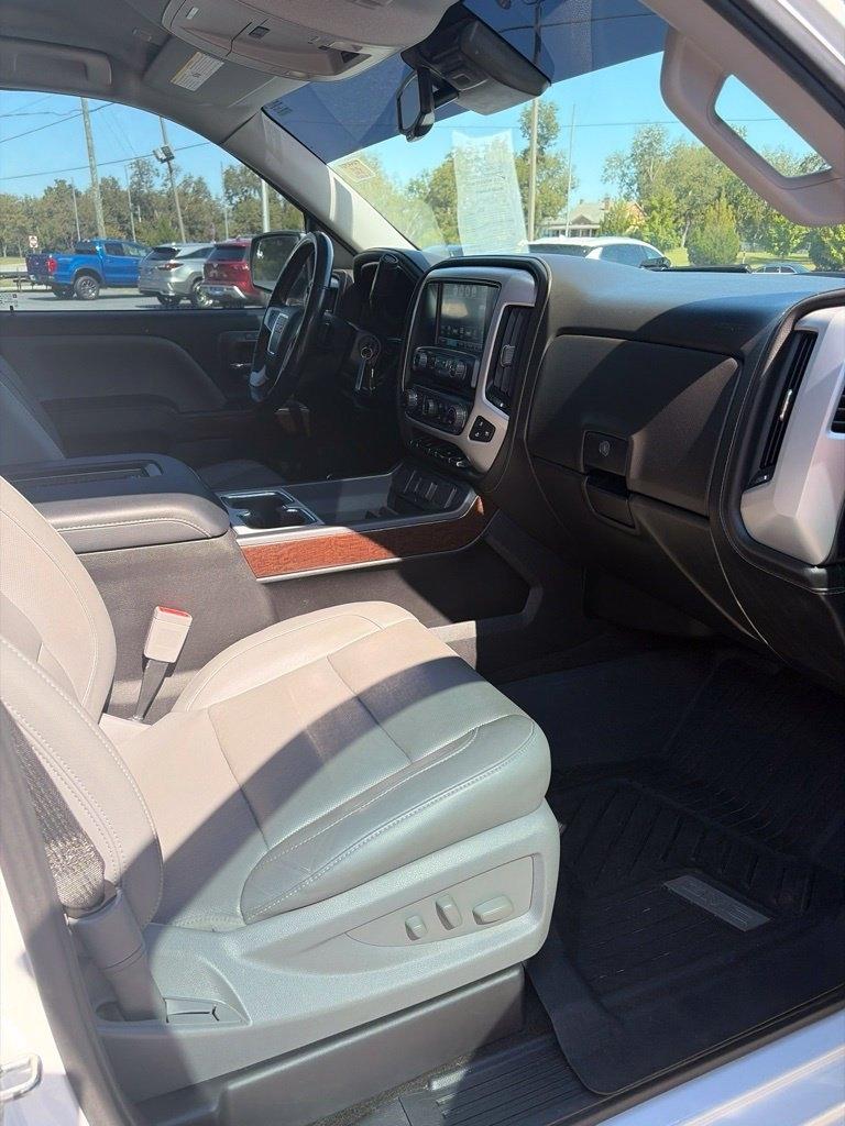 GMC Sierra 1500 2WD Crew Cab 143.5" SLT 2018