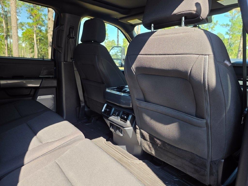 Ford F-150 Lariat 4WD SuperCrew 5.5' Box 2023