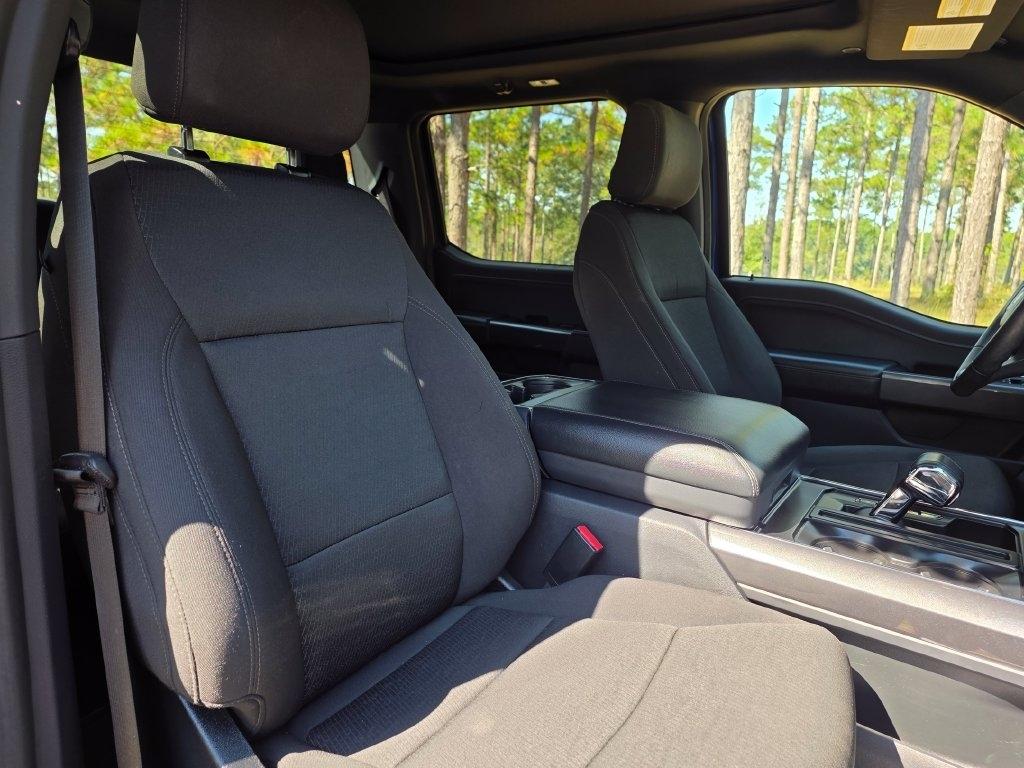 Ford F-150 Lariat 4WD SuperCrew 5.5' Box 2023