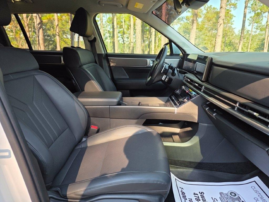 Hyundai Santa Fe SEL FWD 2025
