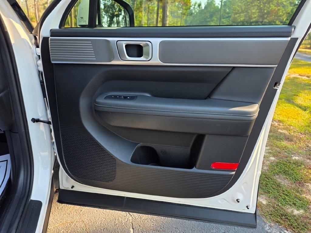 Hyundai Santa Fe SEL FWD 2025