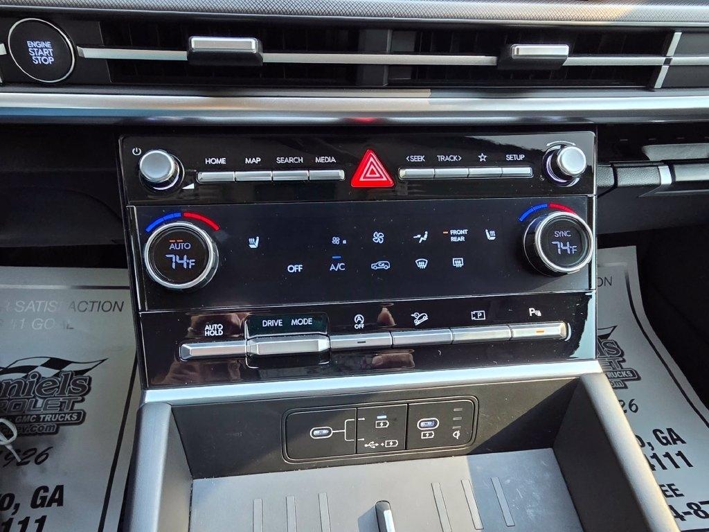 Hyundai Santa Fe SEL FWD 2025