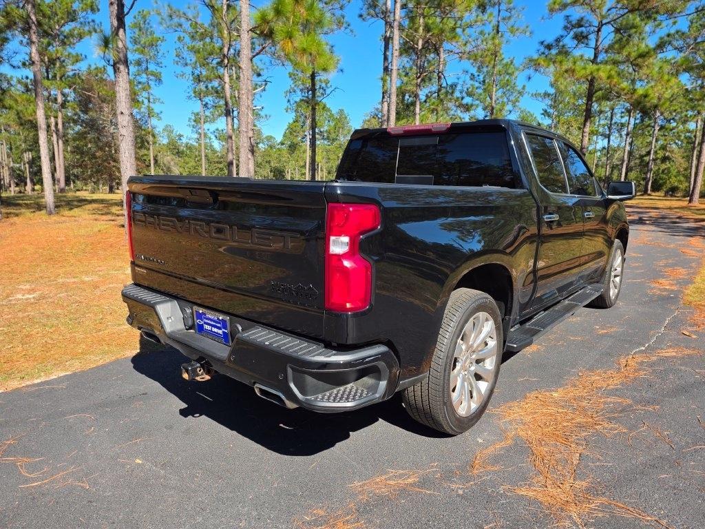 Chevrolet Silverado 1500 LTD 4WD Crew Cab 147" High Country 2022