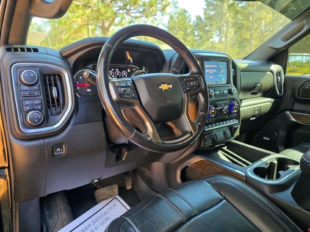 Chevrolet Silverado 1500 LTD 4WD Crew Cab 147" High Country 2022