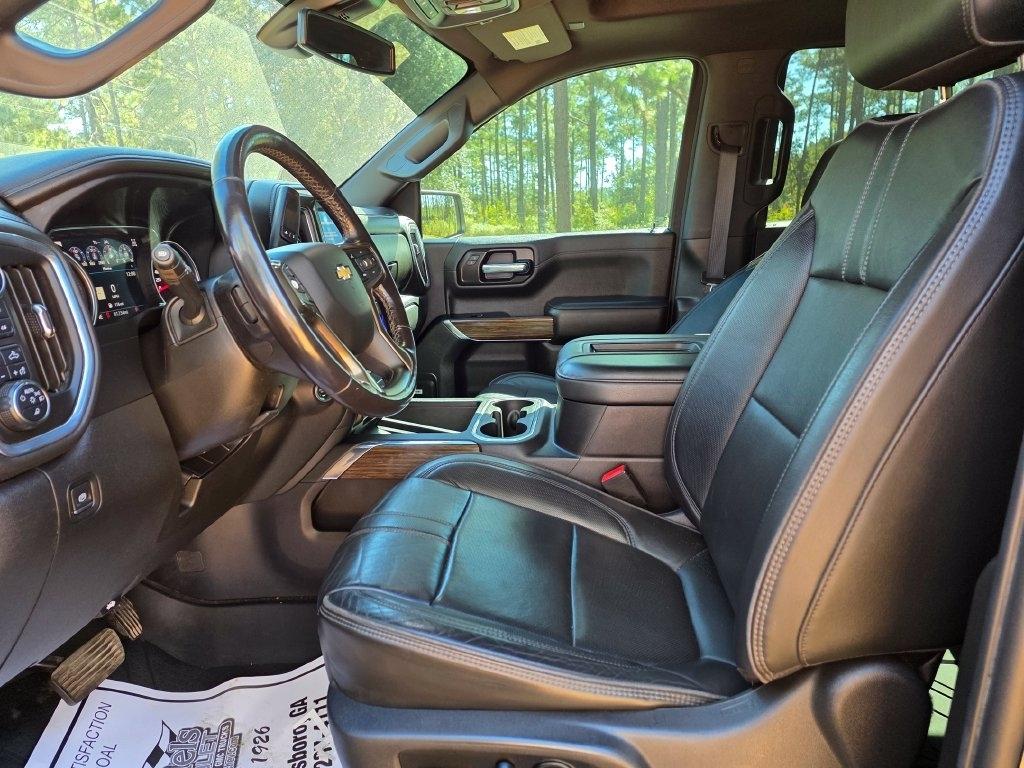Chevrolet Silverado 1500 LTD 4WD Crew Cab 147" High Country 2022