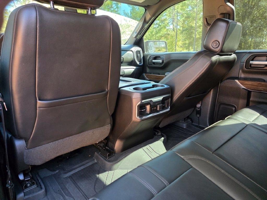 Chevrolet Silverado 1500 LTD 4WD Crew Cab 147" High Country 2022