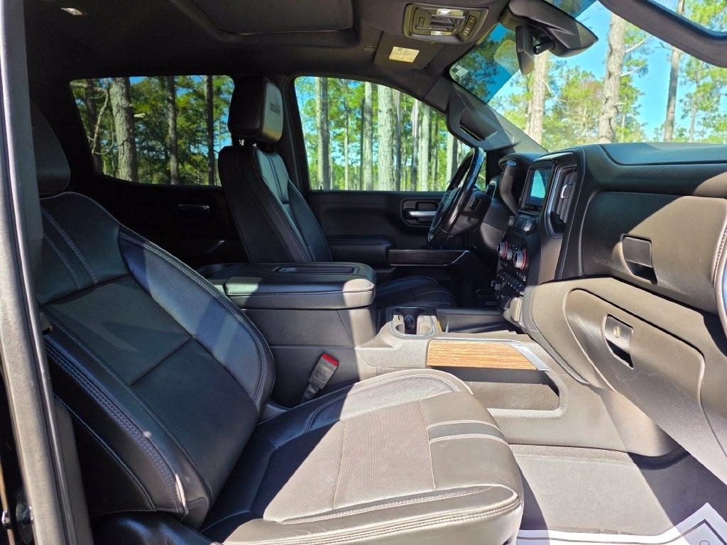 Chevrolet Silverado 1500 LTD 4WD Crew Cab 147" High Country 2022