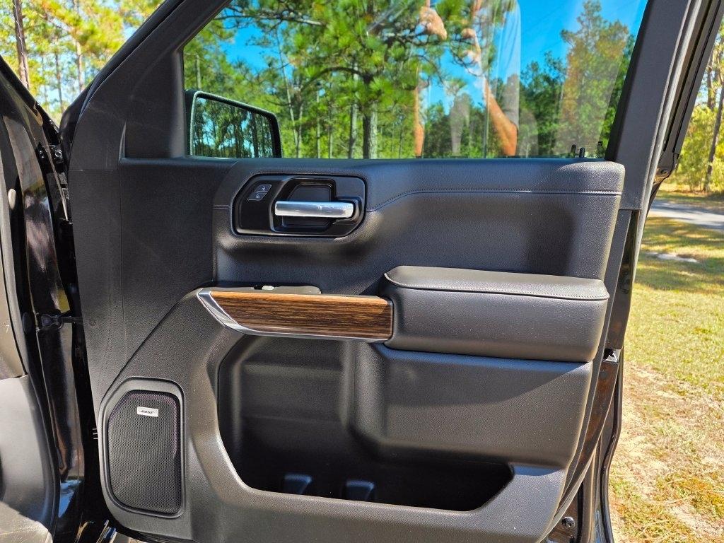 Chevrolet Silverado 1500 LTD 4WD Crew Cab 147" High Country 2022