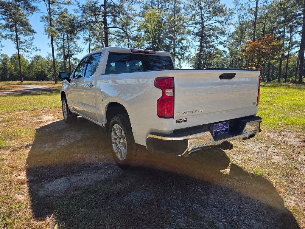 Chevrolet Silverado 1500 4WD Crew Cab 147" LTZ 2025