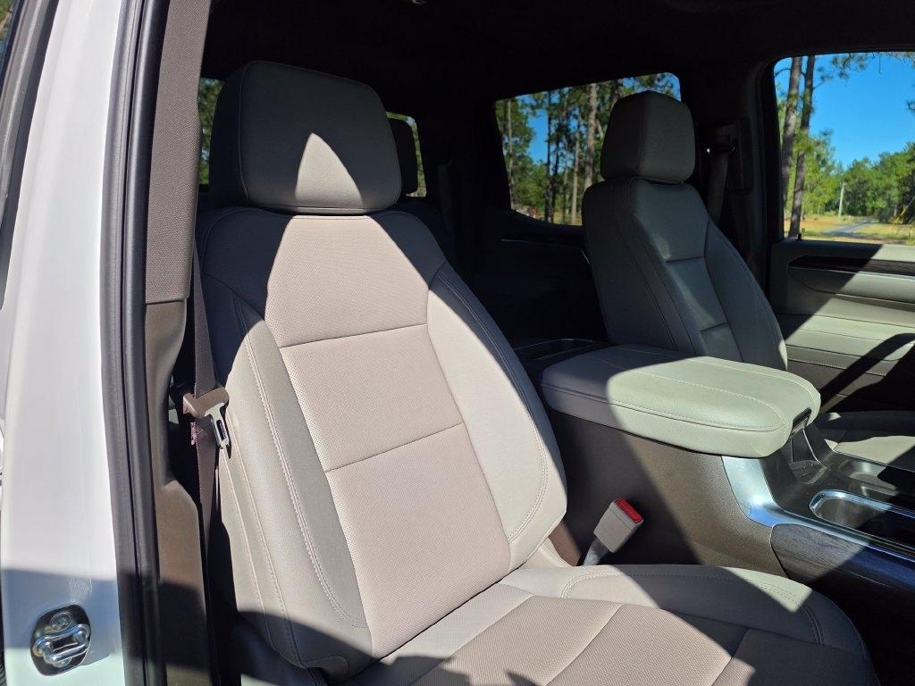 Chevrolet Silverado 1500 4WD Crew Cab 147" LTZ 2025