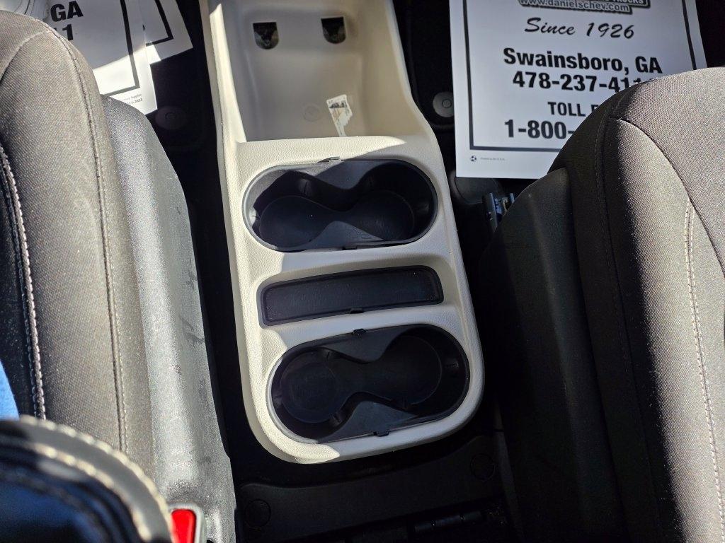 Chrysler Voyager LX FWD 2023