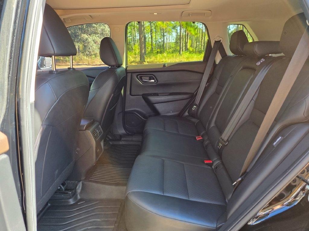Nissan Rogue AWD SV 2023